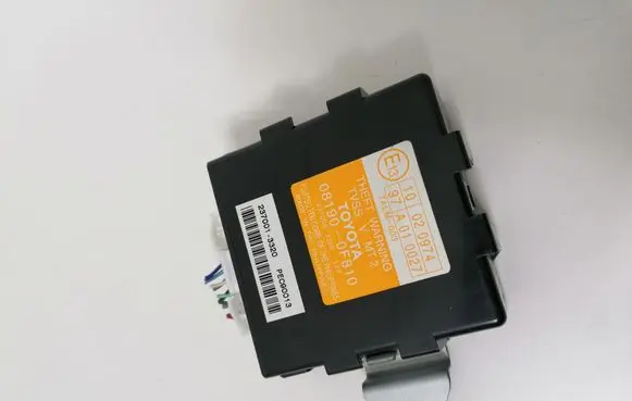 Toyota Corolla Verso AR10 Alarm control unit/module 081900F810 2370003320