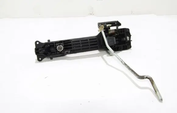 Suzuki Grand Vitara II Front door exterior handle