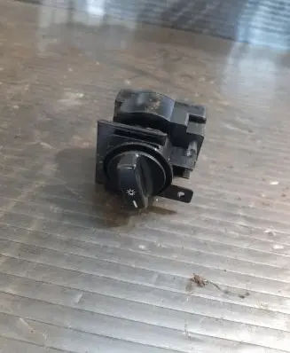 Mercedes-Benz B W245 Light switch 1695451004