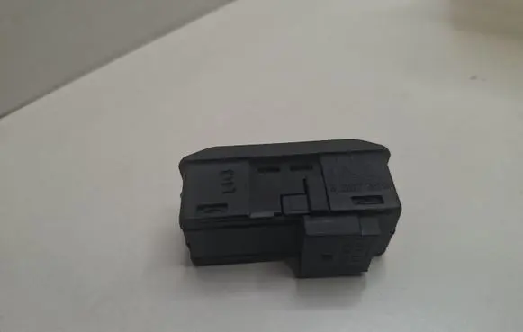 BMW 5 E60 E61 Sunroof switch 6907288 03015010