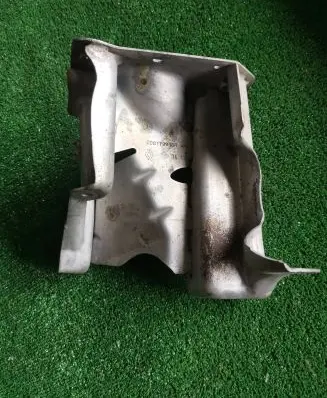 Renault Captur Engine mounting bracket 208179916R