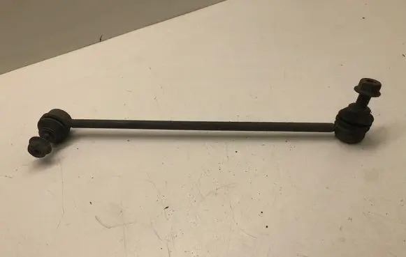 Volkswagen PASSAT B8 Front anti-roll bar/stabilizer link 