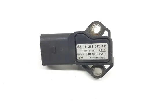 Audi A4 S4 B6 8E 8H Air pressure sensor 038906051C 0281002401