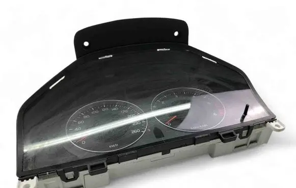 Volvo S80 Speedometer (instrument cluster) 31270899AA