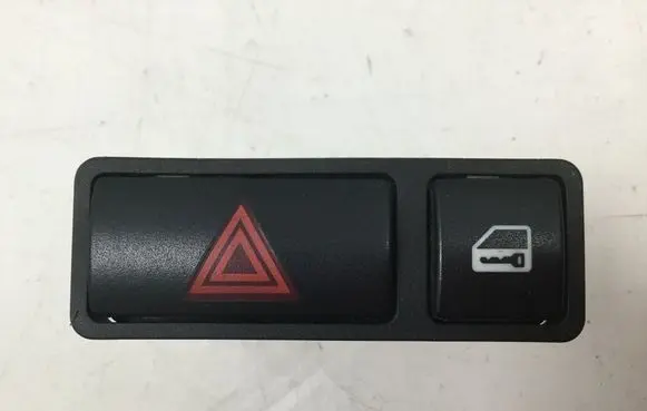BMW 3 E46 Hazard light switch 8368920