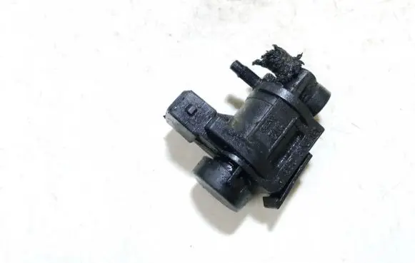 Volkswagen Golf III Turbo solenoid valve 191906283a