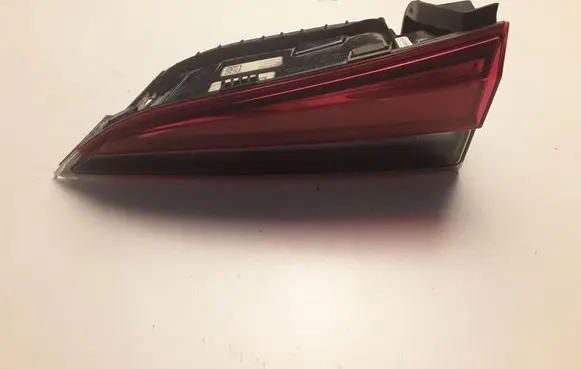 Skoda Kamiq Tailgate rear/tail lights 658945308