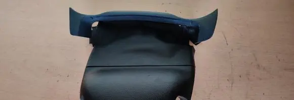 Steering wheel column trim