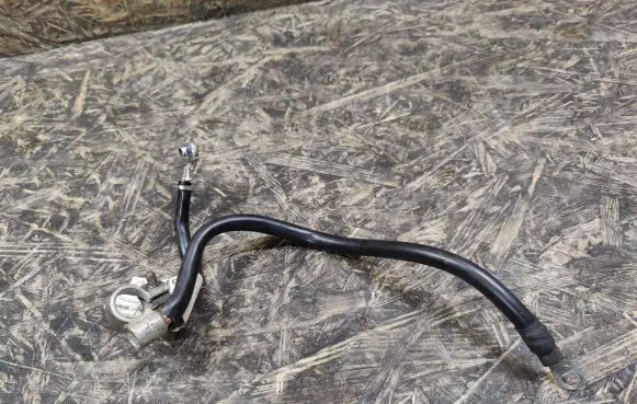 Mercedes-Benz SL AMG R230 Positive cable (battery) A2305407207