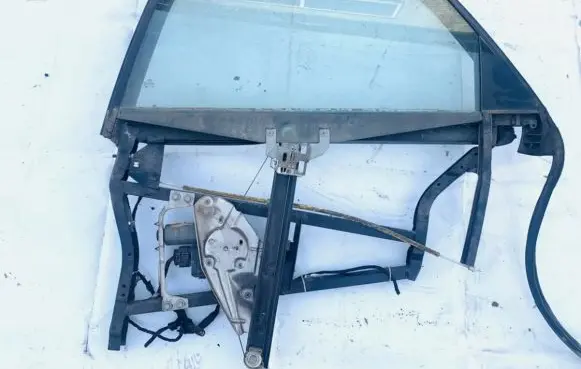 Audi A6 S6 C5 4B Rear door window/glass frame 