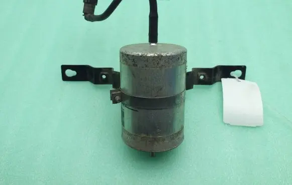 Porsche 911 996 Fuel filter 99611025301