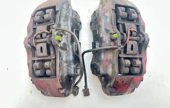Audi Q7 4L Front brake caliper