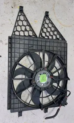 Electric radiator cooling fan