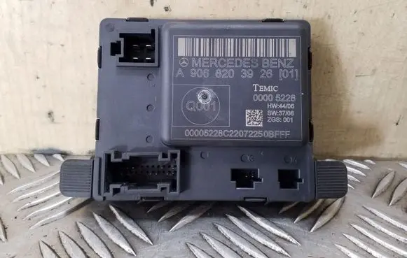Volkswagen Crafter Door control unit/module A9068203926 00005228