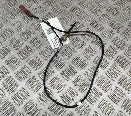 Volkswagen Transporter - Caravelle T6 Oil temperature sensor 04L906088KQ