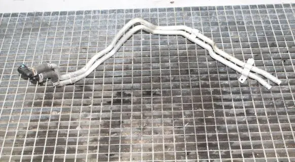 Jaguar XF X250 Engine coolant pipe/hose