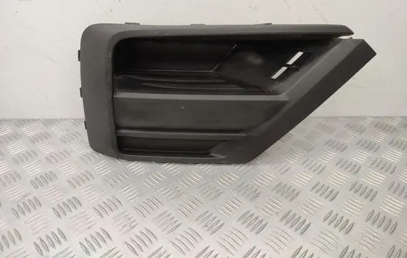Volkswagen Crafter Front bumper lower grill 7C0853666