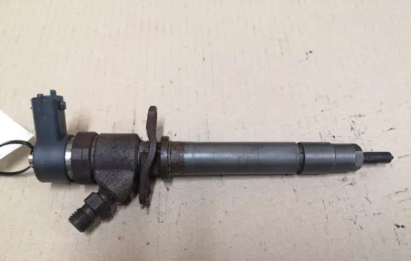 Volvo XC90 Fuel injector 0445110078