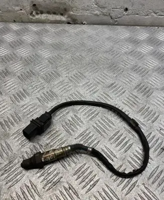 BMW 6 E63 E64 Lambda probe sensor 7539123