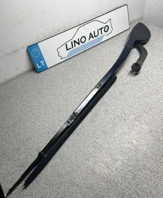 BMW 5 E39 Front wiper blade arm 61618209880