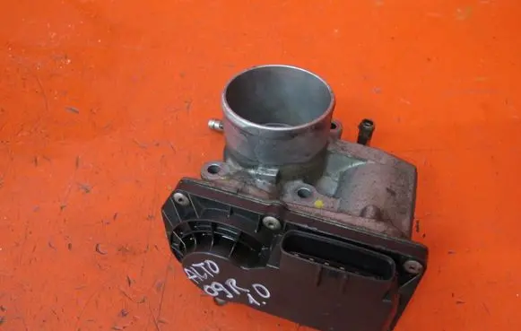 Suzuki Alto Electric throttle body valve PRZEPUSTNICAALTO