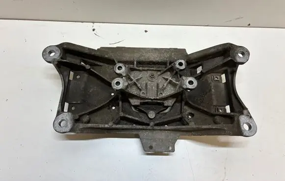 Audi A5 8T 8F Gearbox mounting bracket 8K0399263BH
