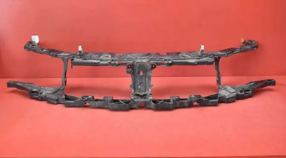 Renault Laguna III Front bodywork piece 