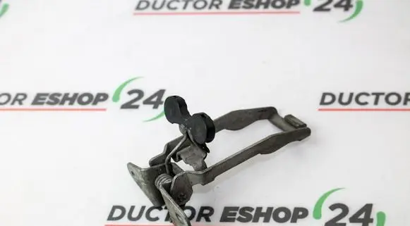 Cadillac BLS Engine bonnet/hood lock/catch