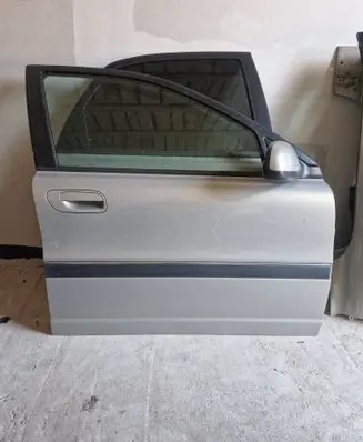 Volvo S80 Front door