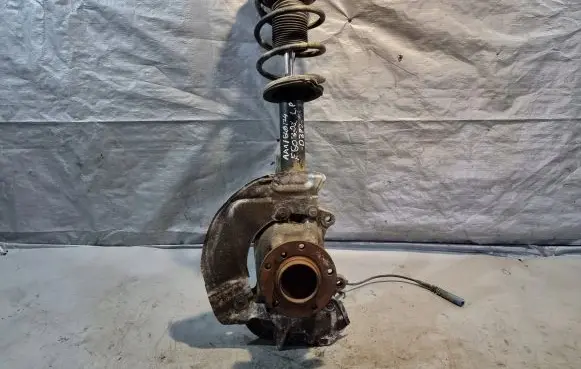 BMW 5 E60 E61 Front wheel hub spindle knuckle