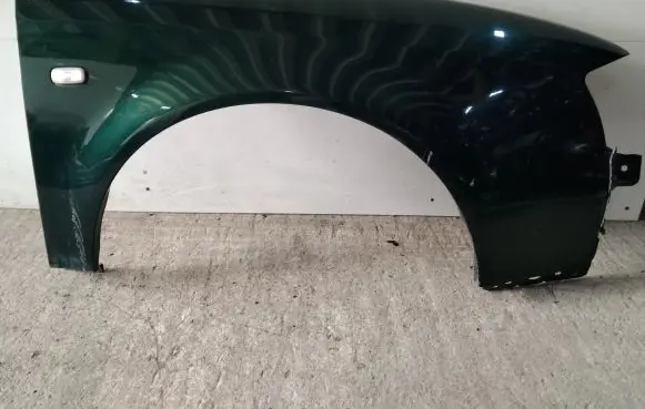 Audi A6 S6 C5 4B Fender