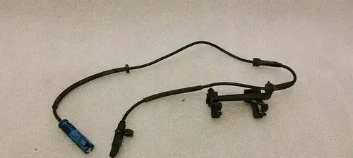 BMW 5 E39 ABS wheel speed sensor 6756377