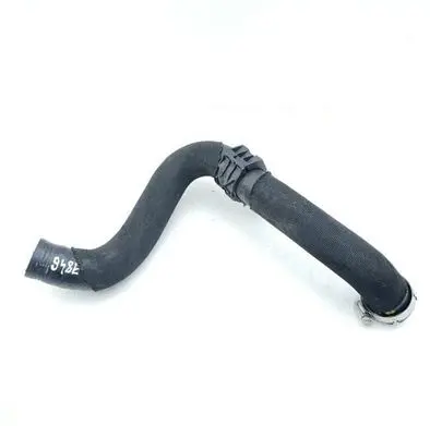 Chevrolet Corvette C8 Engine coolant pipe/hose 85163342