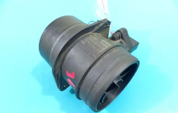 Skoda Octavia Mk2 (1Z) Mass air flow meter 0281002461 IMPRK1201394