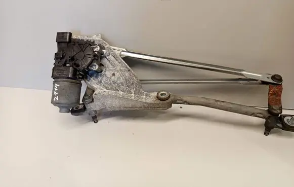 Ford Fiesta Front wiper linkage and motor 8A6117B571AB 8A6117500AG