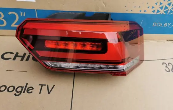 Rear/tail lights
