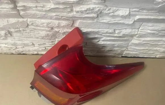 Toyota Auris E180 Rear/tail lights 8155602730