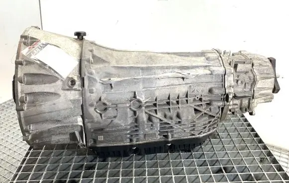 Mercedes-Benz C W205 Manual 5 speed gearbox 2052707502