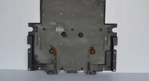 Mitsubishi i-MiEV Engine splash shield/under tray