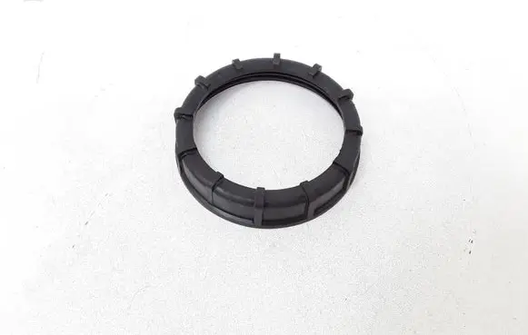 Volkswagen PASSAT B5.5 In tank fuel pump screw locking ring/nut 321201375A