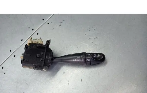 Toyota Yaris Verso Other switches/knobs/shifts 