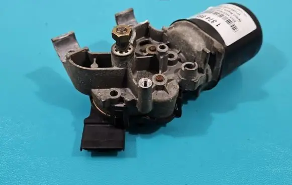 Renault Megane II Wiper motor IMPRK1374866