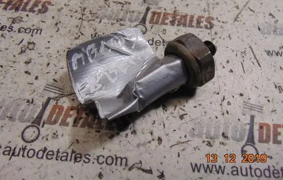 Mercedes-Benz C W204 Air conditioning (A/C) pressure sensor 0045429018