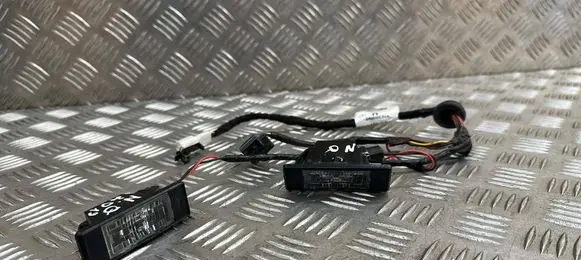 Nissan Qashqai Number plate light 25300100 240844EA0A