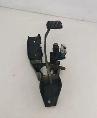 Volvo V70 Brake pedal 31202467