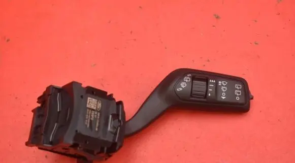 Ford Focus Headlight wiper switch GN15-17A553-AB