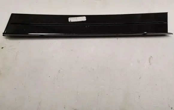 Mercedes-Benz GL X166 Rear side glass trim A1666700287