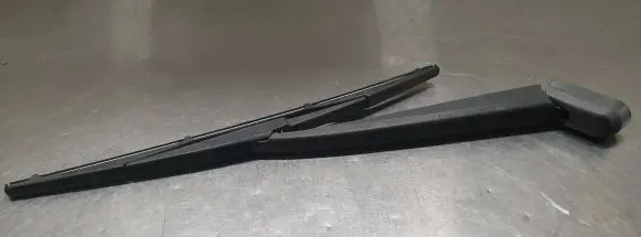 Mazda CX-5 Rear wiper blade arm 060123