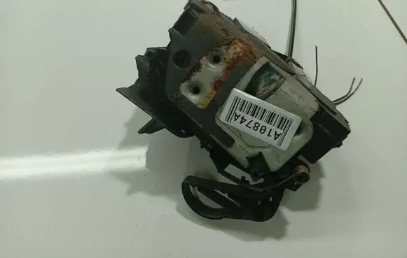 Ford Focus Front door lock BM5AA21813AC