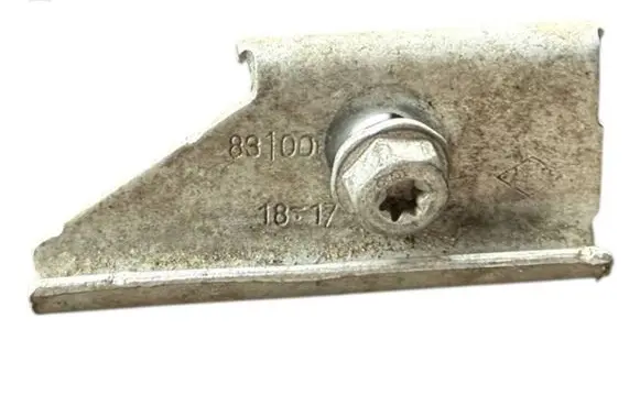 Battery bracket